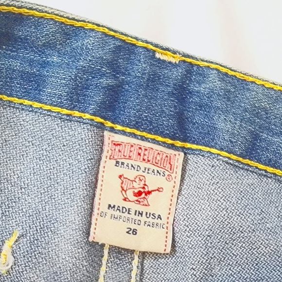 TRUE RELIGION light-wash flare jeans - Picture 12 of 13